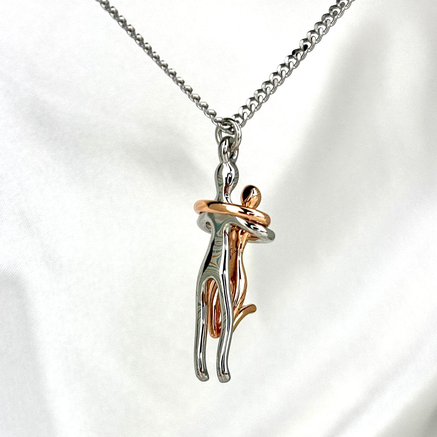 Romantic Couple Embrace Necklace, Elegant Hug Lovers Jewelry