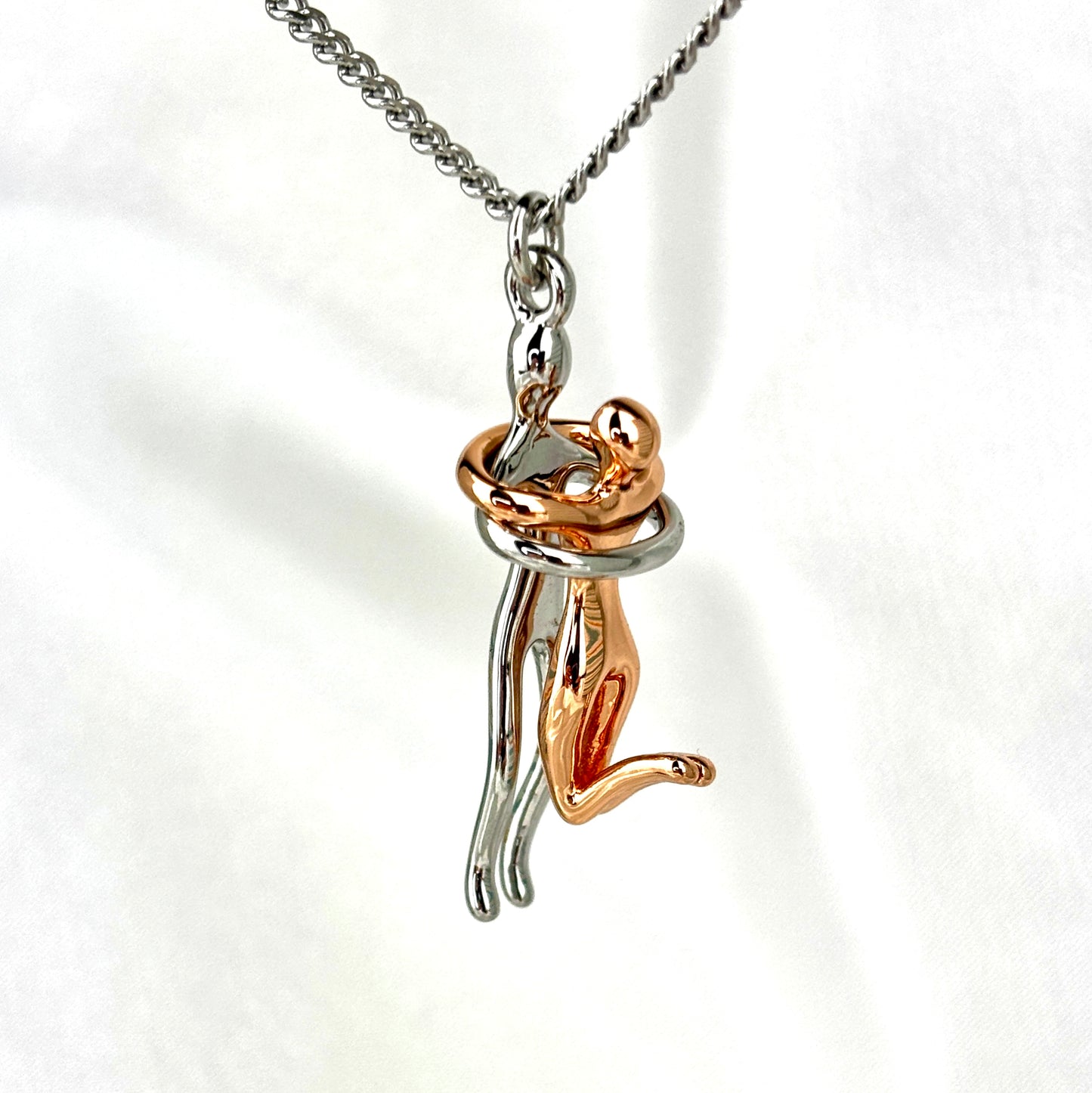 Romantic Couple Embrace Necklace, Elegant Hug Lovers Jewelry