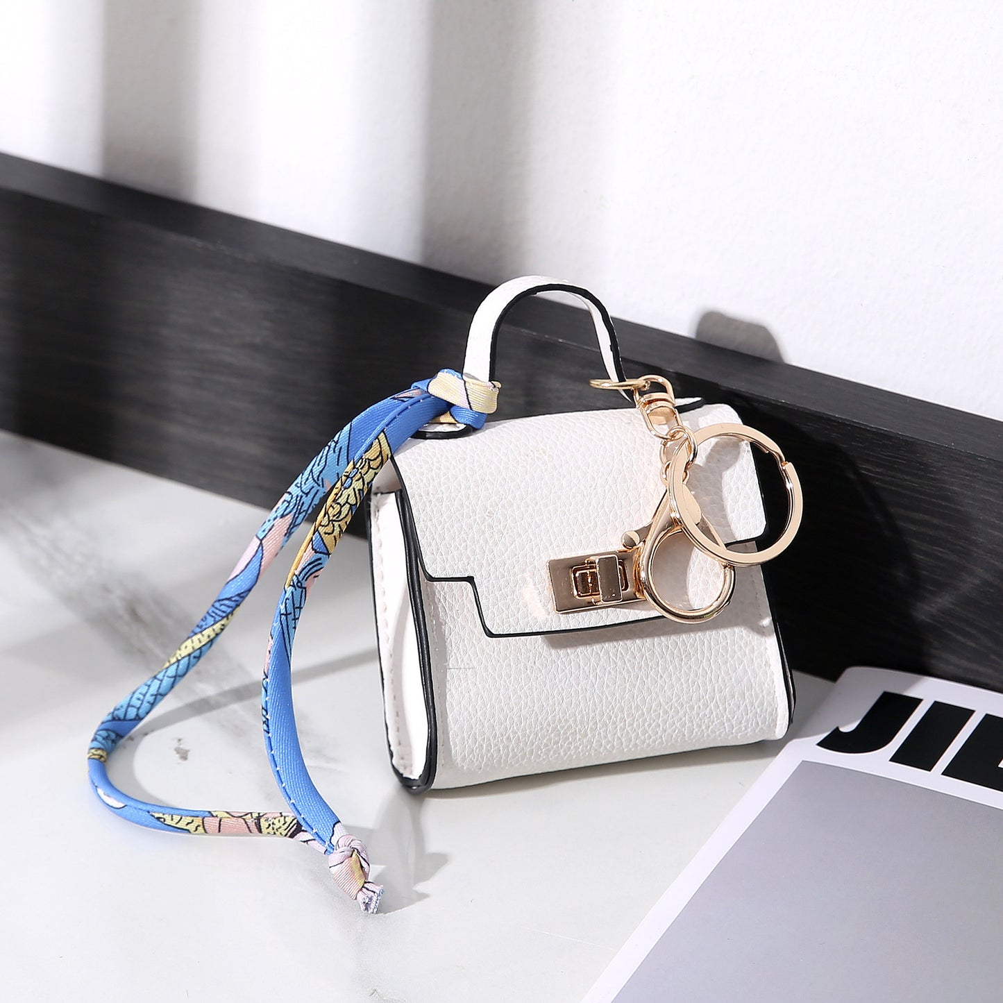 Luxe Tote Bag Keychain | PU Leather Top Handle Purse Charm with Rope Tassel | Small Coin Wallet for Women