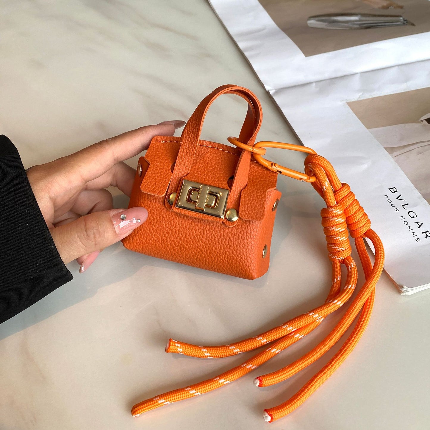 Luxe Tote Bag Keychain | PU Leather Top Handle Purse Charm with Rope Tassel | Small Coin Wallet for Women