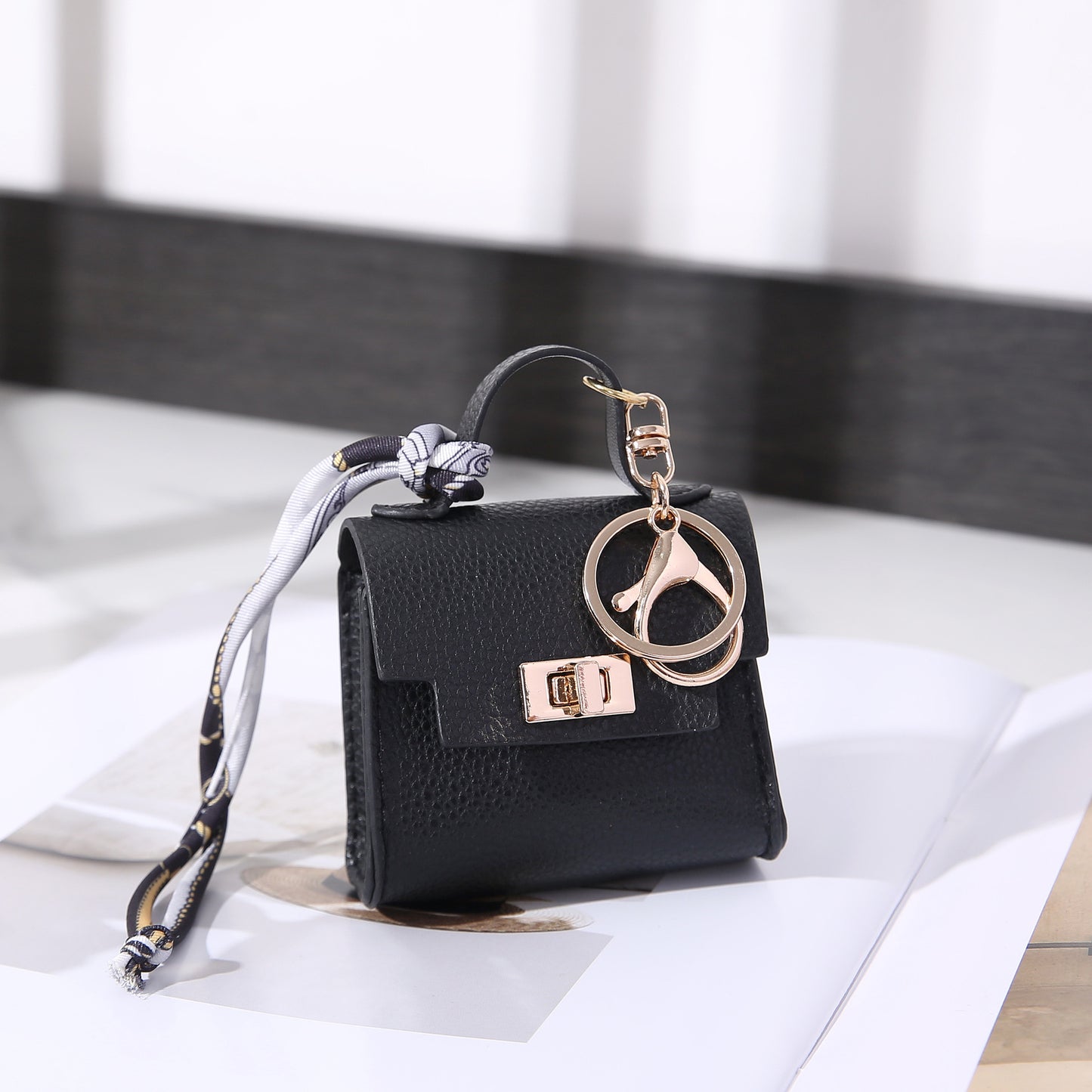 Luxe Tote Bag Keychain | PU Leather Top Handle Purse Charm with Rope Tassel | Small Coin Wallet for Women